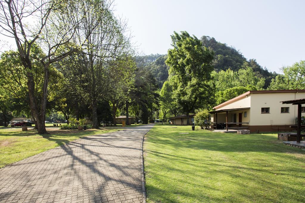 Merry Pebbles Resort Sabie Ngoại thất bức ảnh