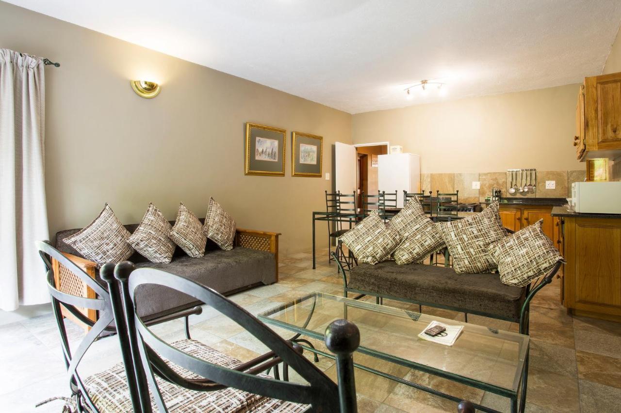Merry Pebbles Resort Sabie Ngoại thất bức ảnh