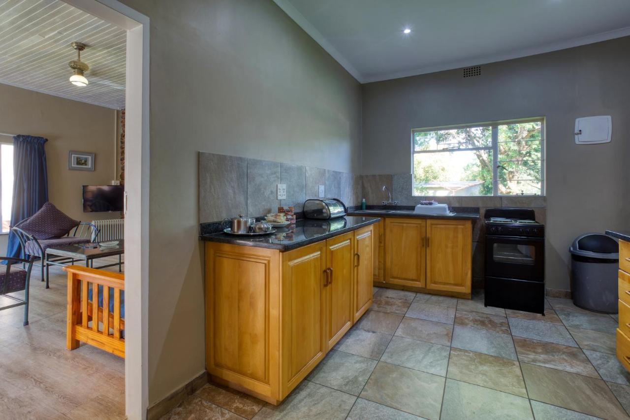 Merry Pebbles Resort Sabie Ngoại thất bức ảnh